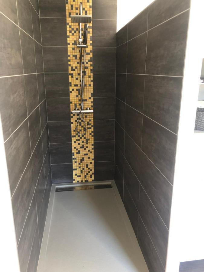 Les Vieille Tuiles Appartement Cudos Buitenkant foto